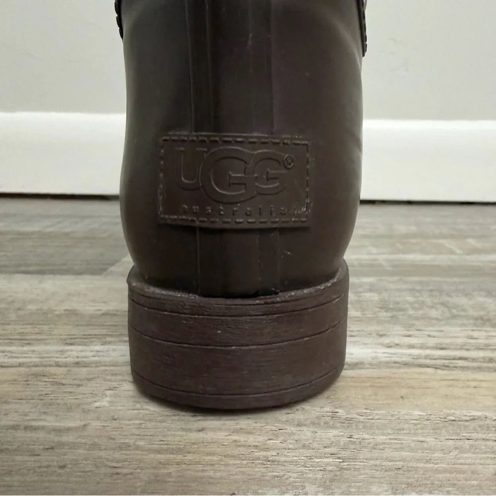 UGG Reignfall Liberty Tall Rain Boots, Floral Pattern-size 8 like NEW🔥 - Picture 5 of 11